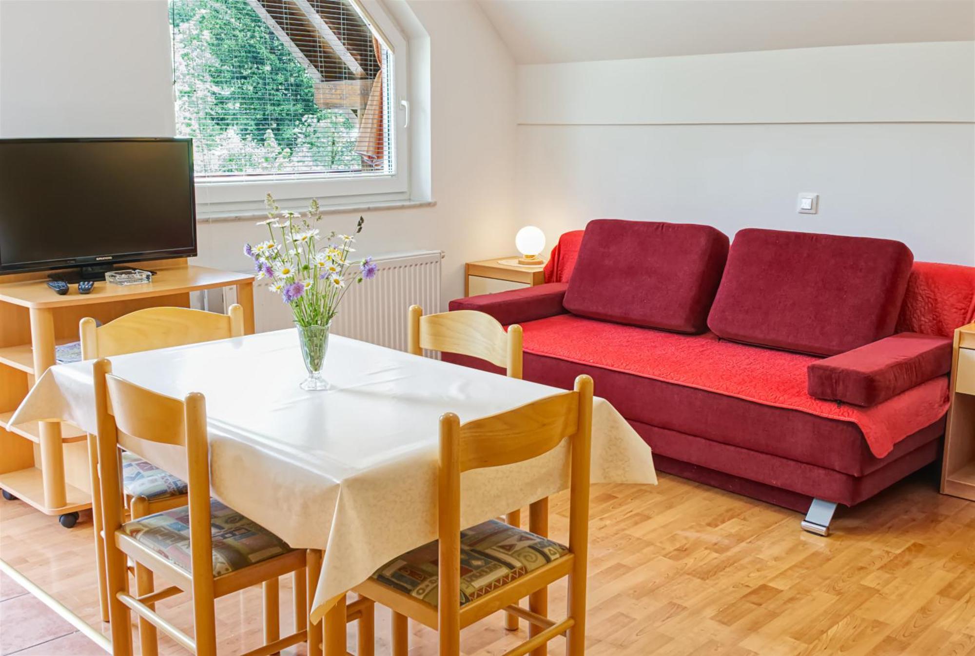 Apartments Kovacic Бохинь Экстерьер фото